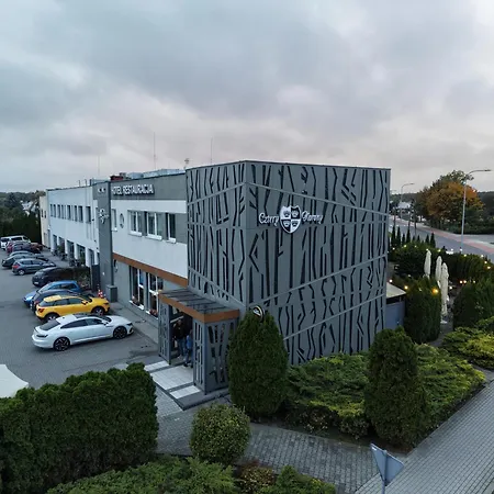 Cztery Korony 3* Śrem