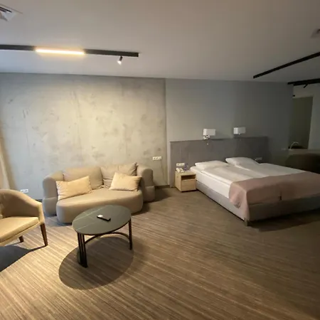 Cztery Korony Hotel Śrem