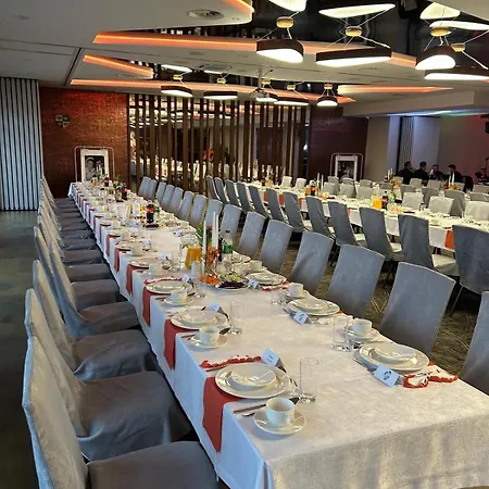 Hotel Cztery Korony
