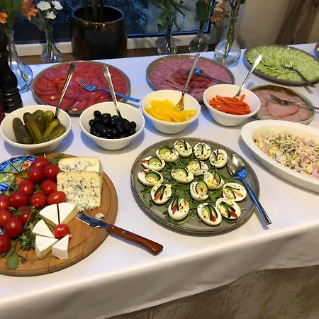 Otel Cztery Korony 3*