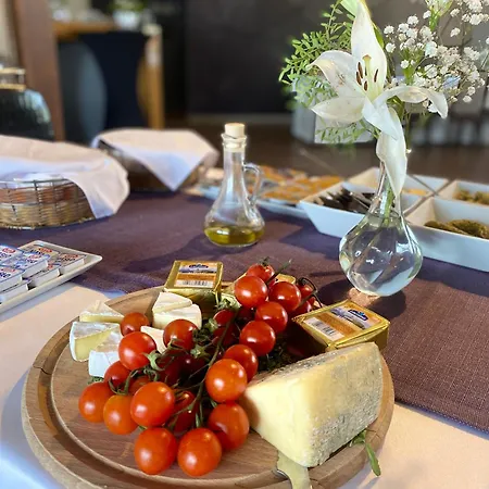 Cztery Korony Hotel Śrem