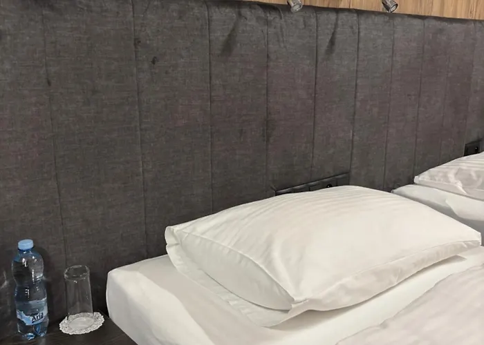 Cztery Korony Otel 3*