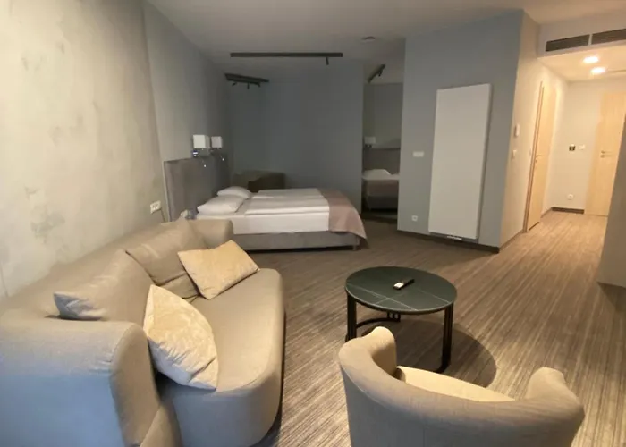 Cztery Korony Otel Śrem