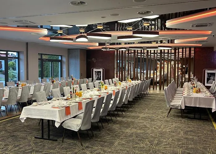 Otel Cztery Korony 3*