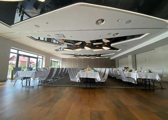 Otel Cztery Korony 3*