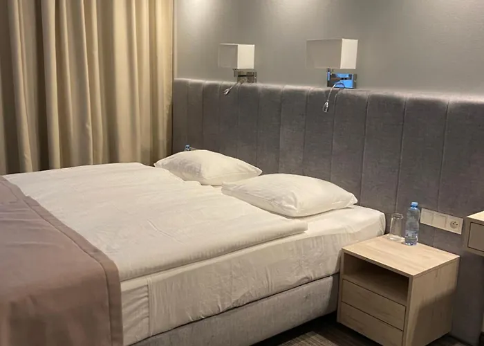 Cztery Korony 3* Śrem