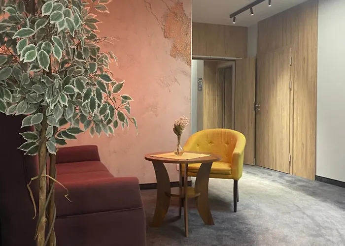 Cztery Korony Otel 3*